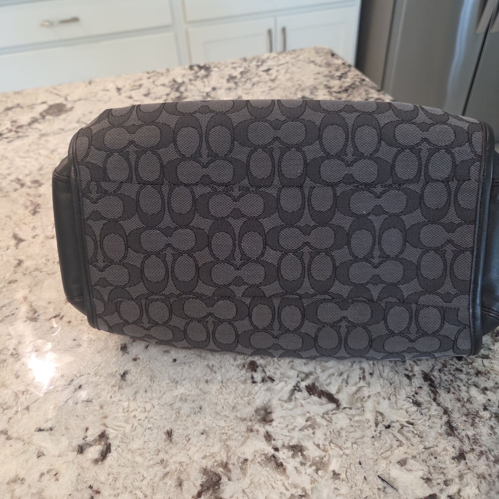 Coach Black and Gray Patterned Shoulder Bag - Picture 12 of 12